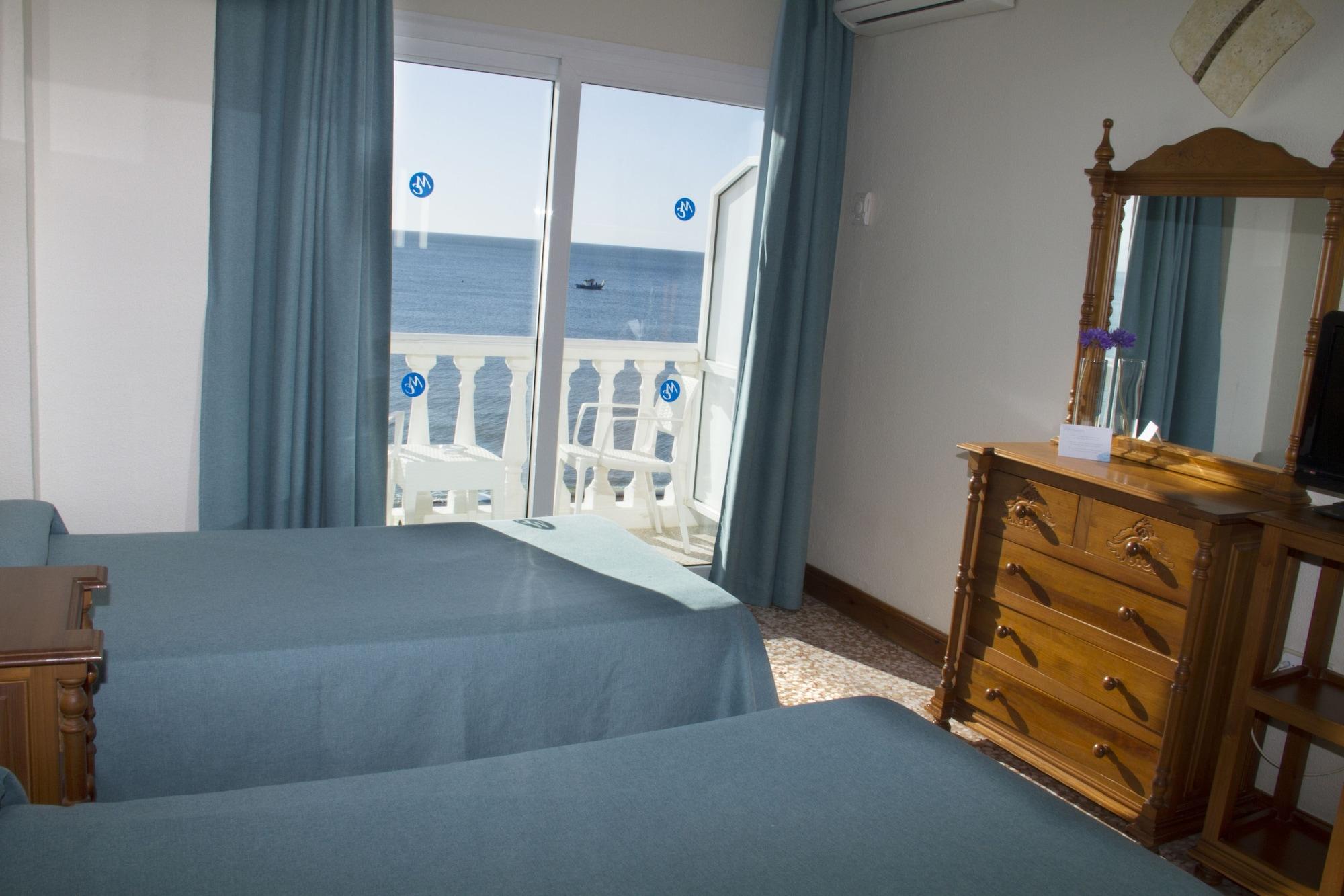 Mediterraneo Carihuela 3* Torremolinos